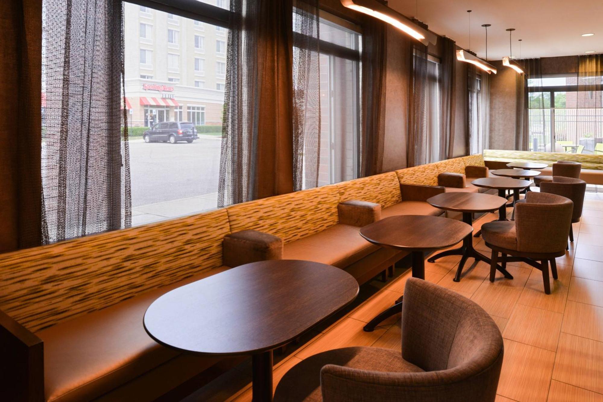 Springhill Suites By Marriott Detroit Metro Airport Romulus Buitenkant foto