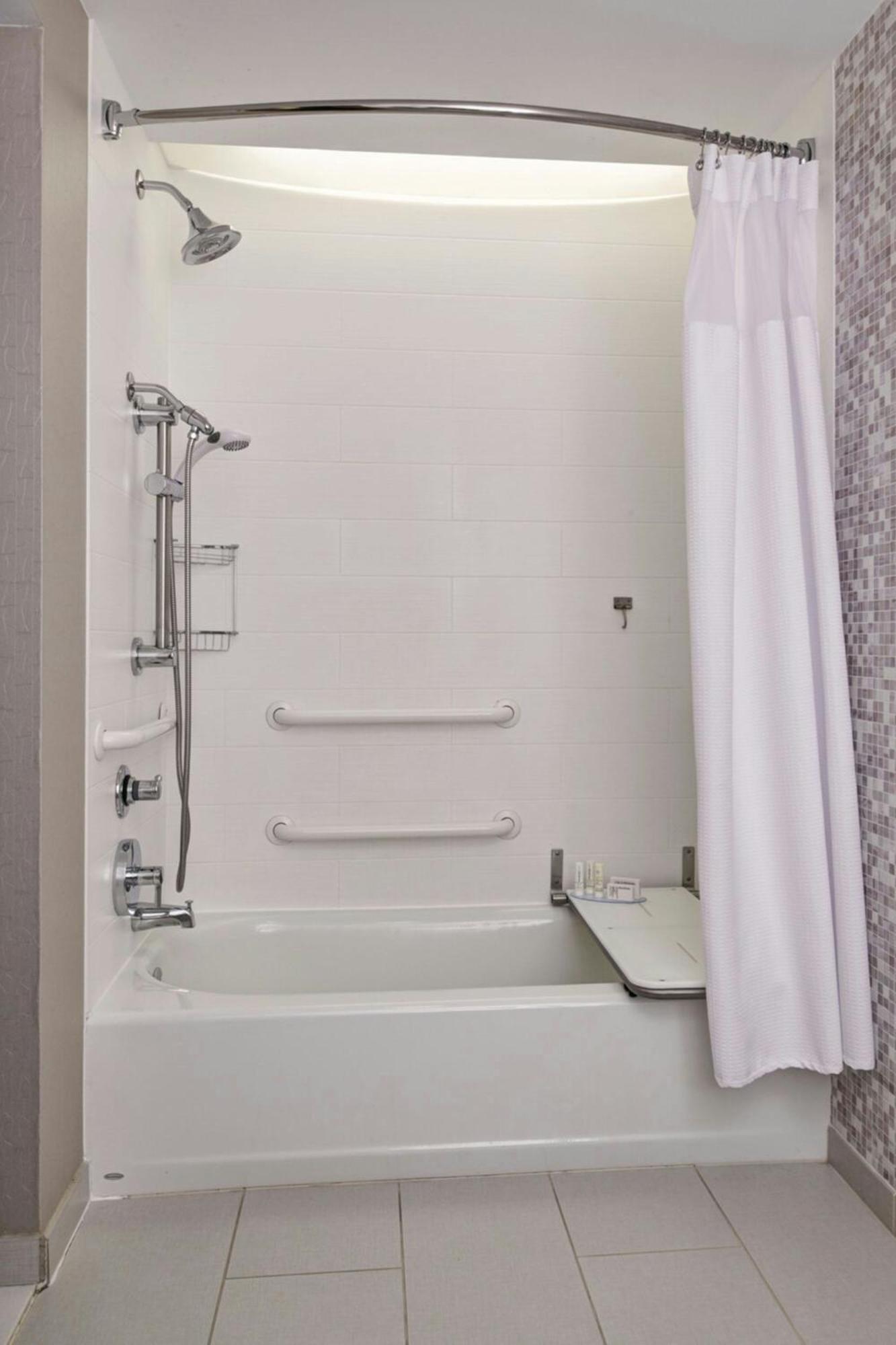 Springhill Suites By Marriott Detroit Metro Airport Romulus Buitenkant foto